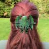 Cthulhu - skórzana spinka do włosów - obrazek 2