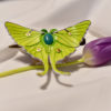 Luna Moth ćma księżycowa skórzana spinka do włosów z jadeitem - obrazek 5