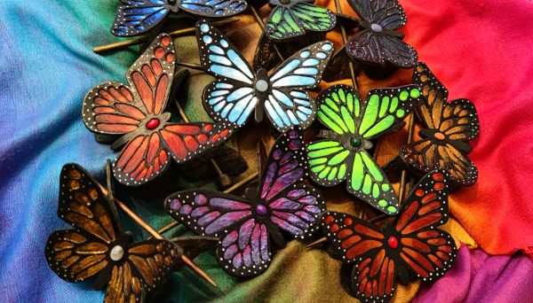 Motyl monarcha - spinka do włosów